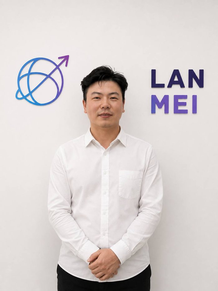 Норал — операционист Lanmei